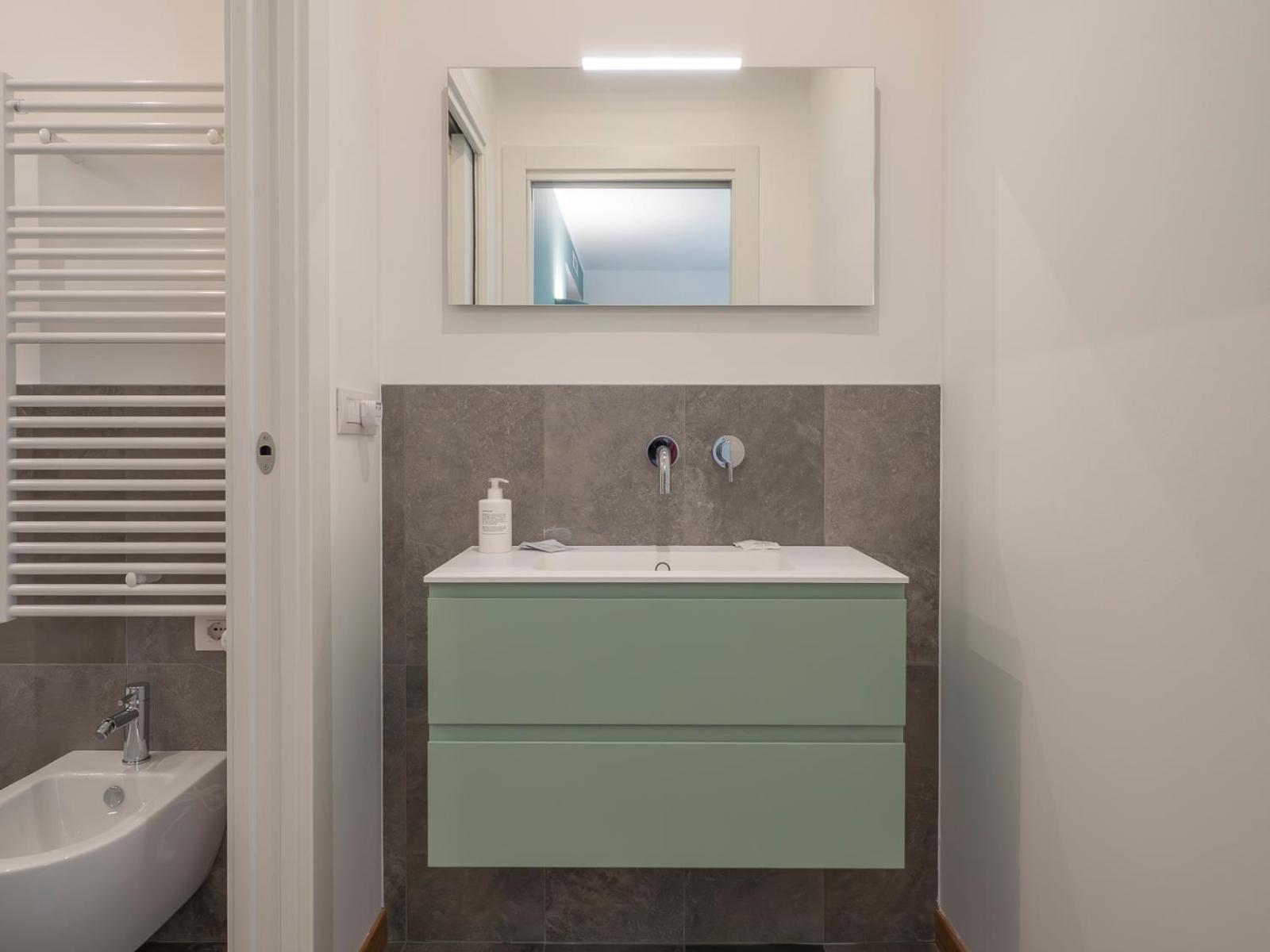 Crovato's Palace - Design E Comfort Nel Cuore Di Milán